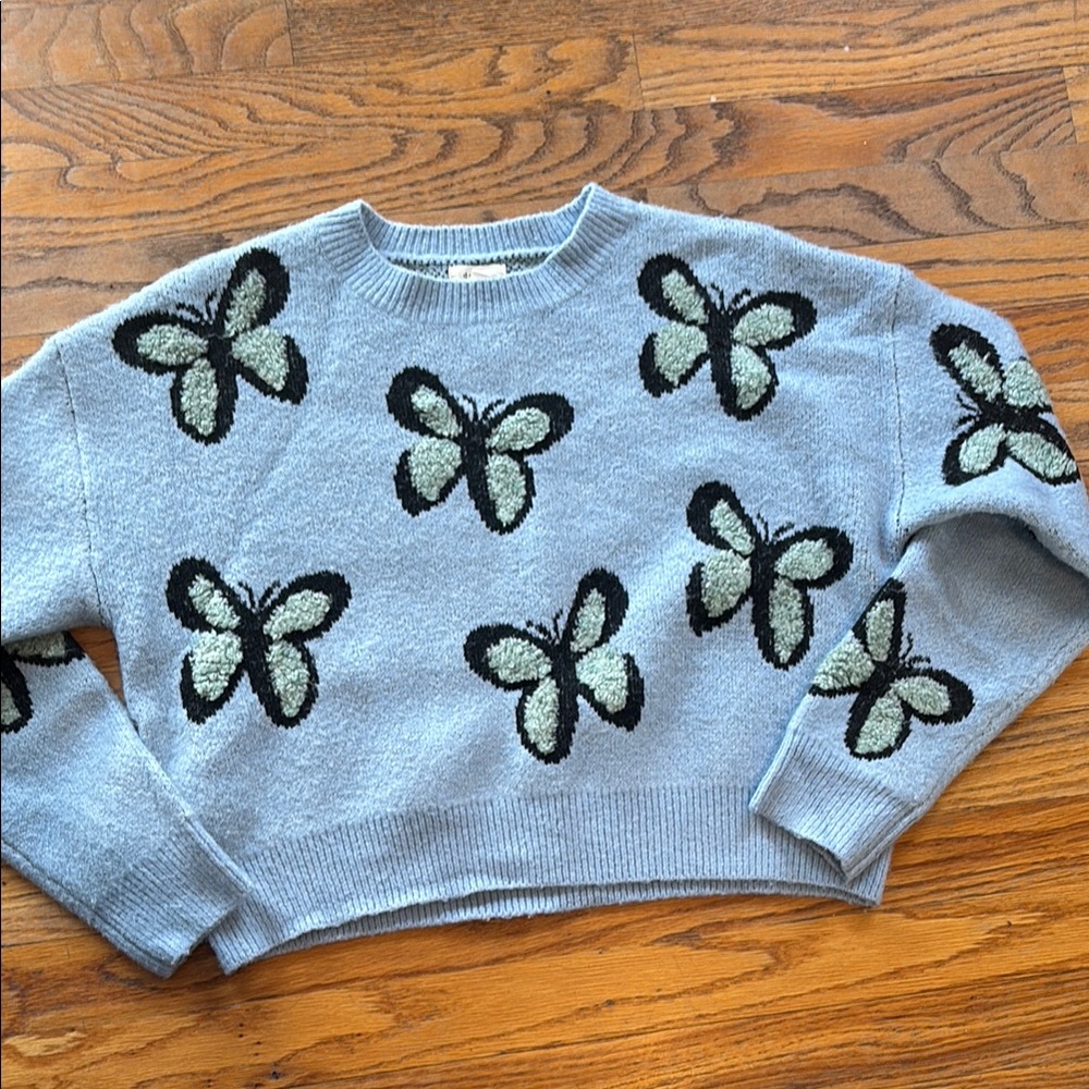 Butterfly Patterned Gray Sweater